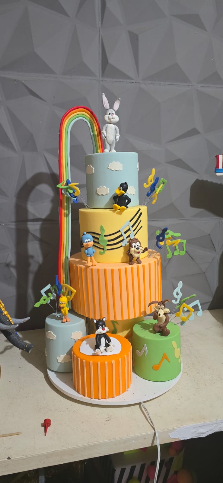 Looney Laranja (Personalizado)