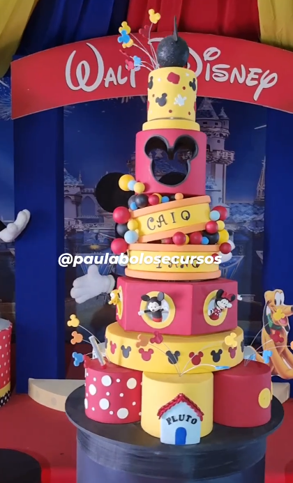 Mickey Gigante Giratório