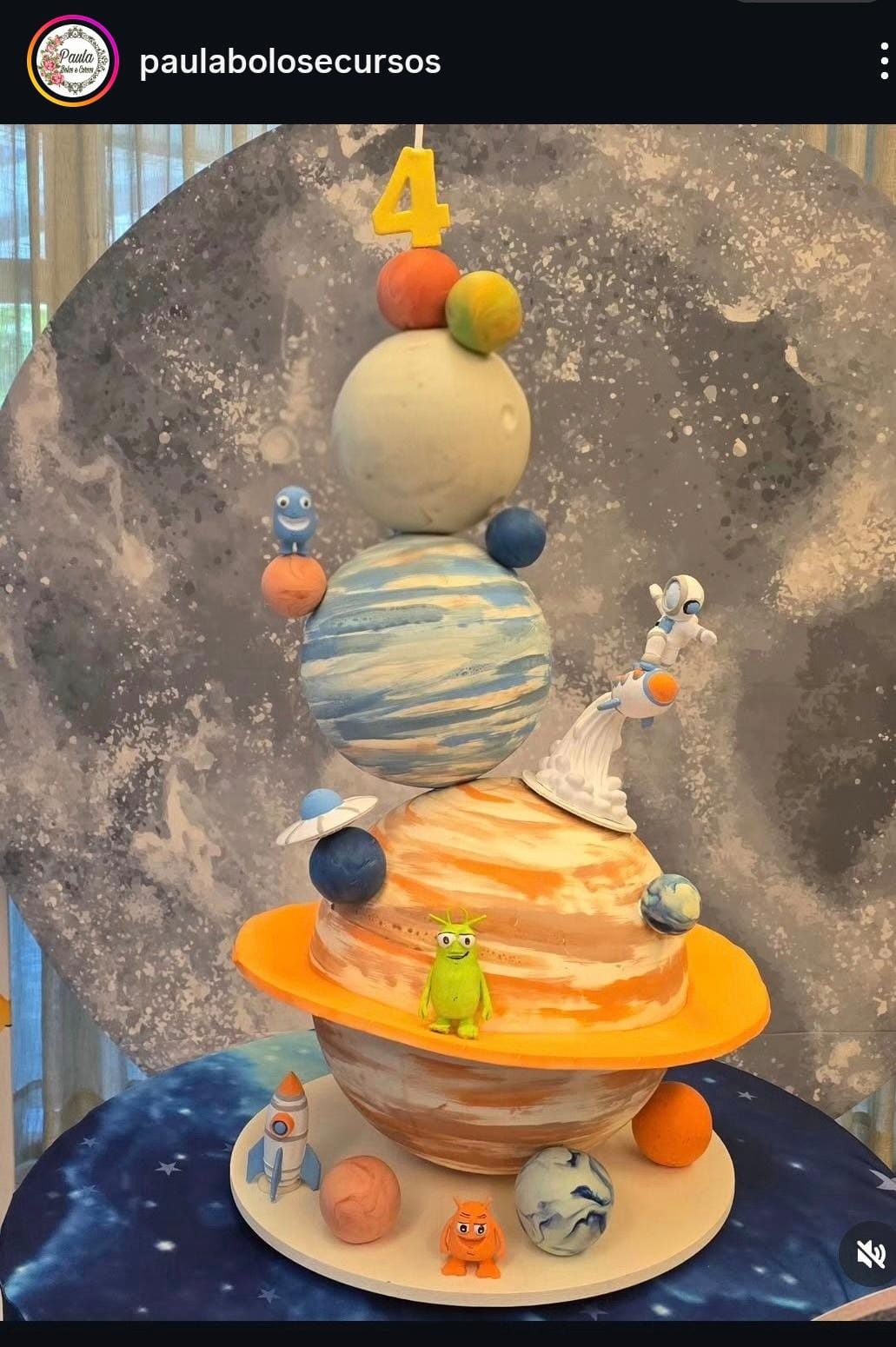 Astronautas planeta bolas